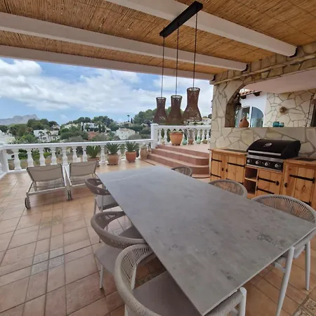Dom wakacyjny Leamar House *