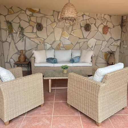 Dom wakacyjny Leamar House *
